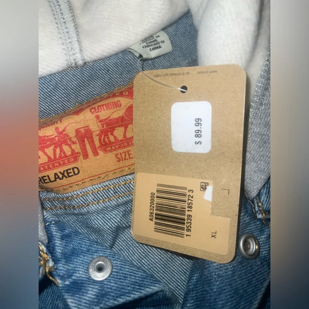 Mens xl Levi denim jacket new with tags - Picture 2 of 6